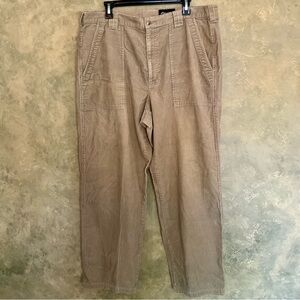Vintage Eddie Bauer | Relaxed Fit Corduroy Pants | Dadcore | 38